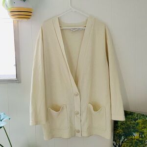 Jaclyn Smith Sport Vintage Cream Cardigan